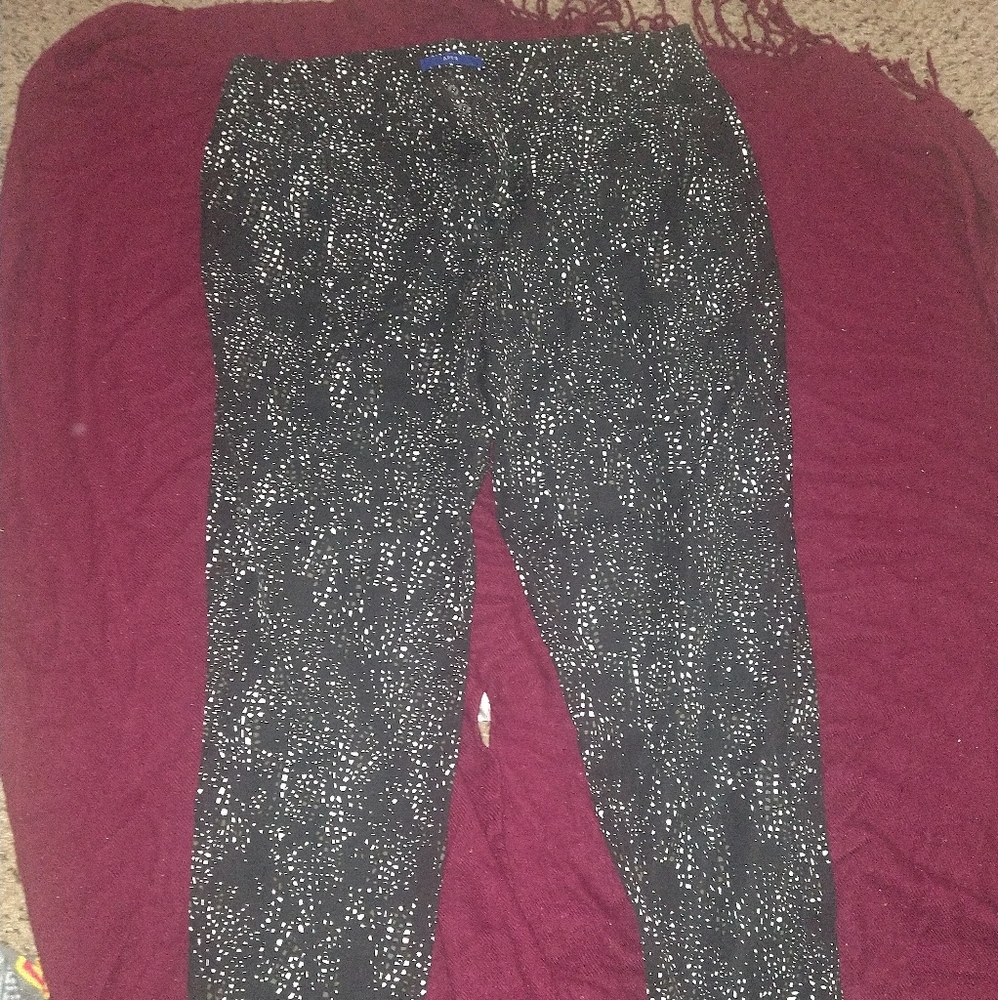 Apt. 9 black slacks size 16